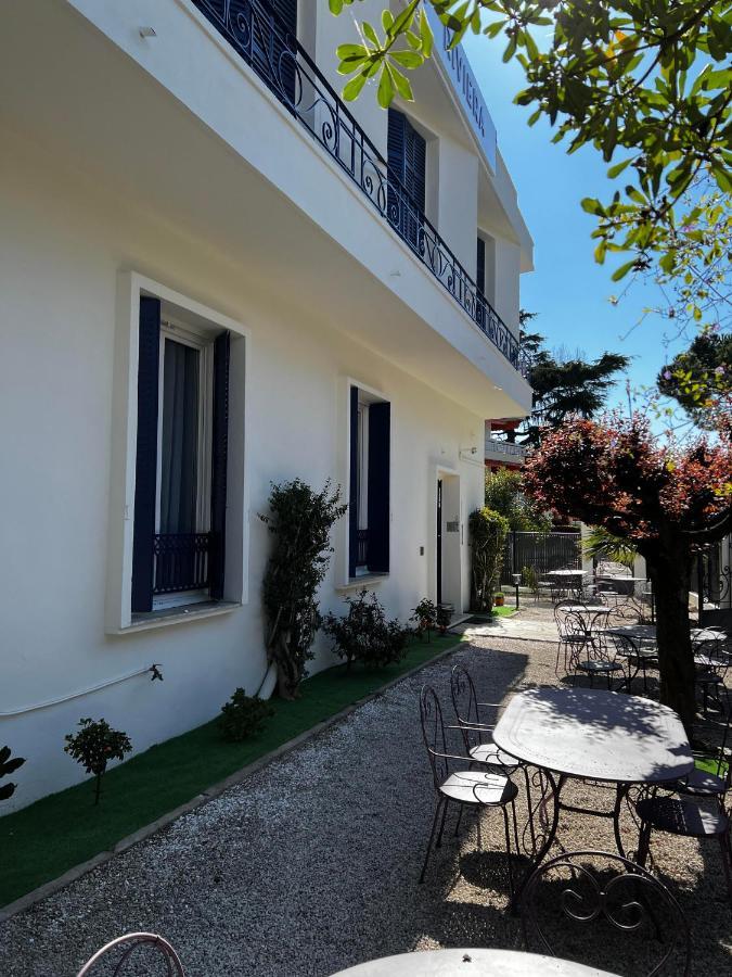 Hôtel Bleu Riviera Cagnes-sur-Mer Exterior foto