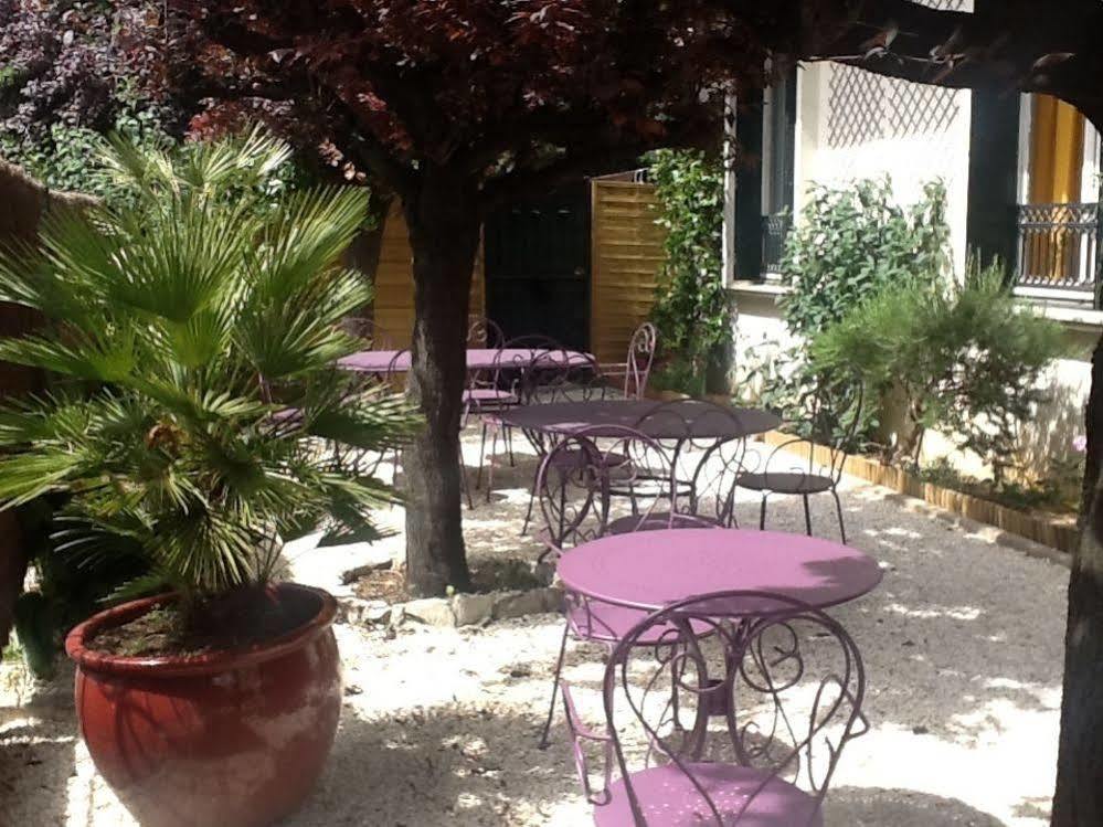Hôtel Bleu Riviera Cagnes-sur-Mer Exterior foto