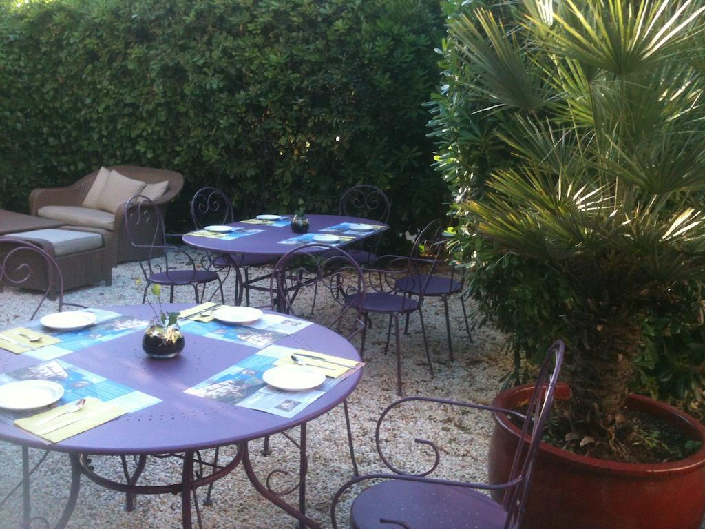 Hôtel Bleu Riviera Cagnes-sur-Mer Exterior foto